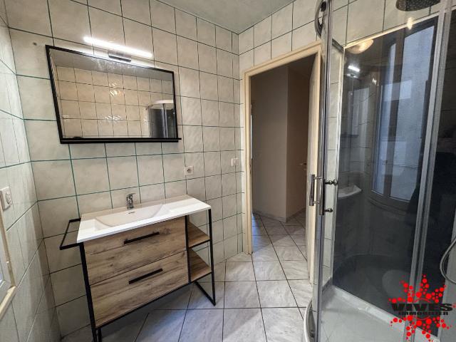 40m², 3 pièces en location à Capestang 450 € par mois