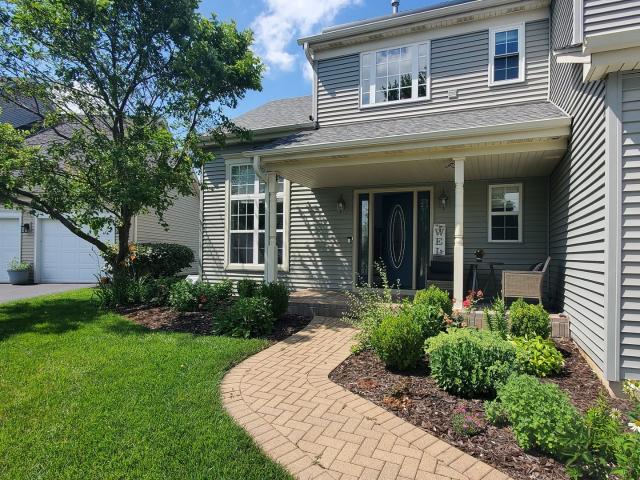 40W216 Chapman Court