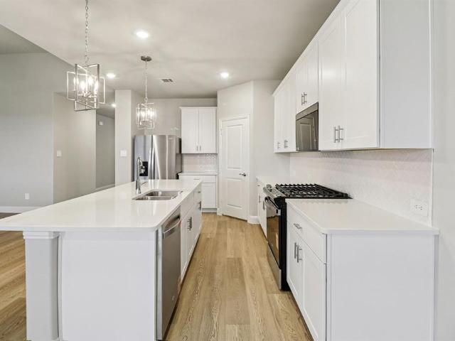 4104 Benbrook Drive