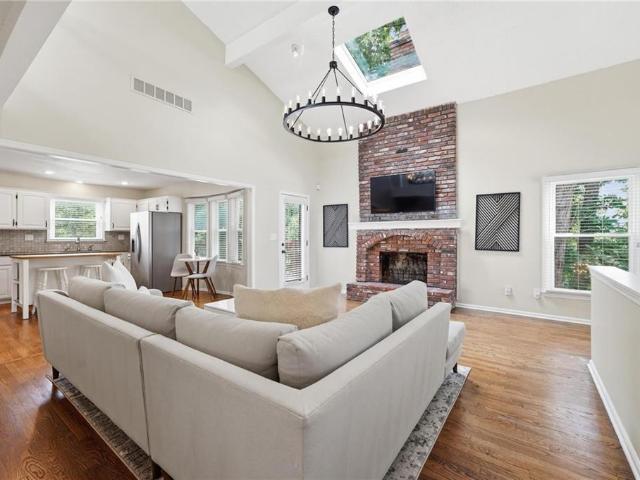 4105 NW 74th Street