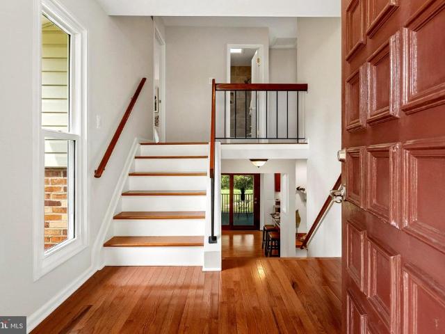 4106 Hamlin