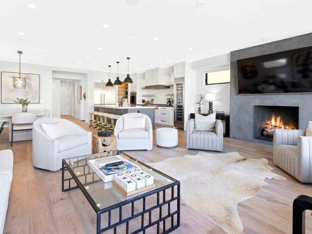 4106 River Ave, Unit 2, Newport Beach, CA 92663 | MLS #25601