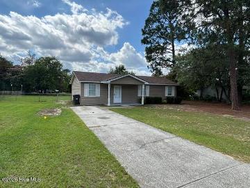 4109 Mack Lane