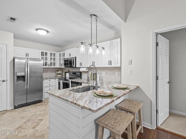 4109 Breezewood Drive # 204