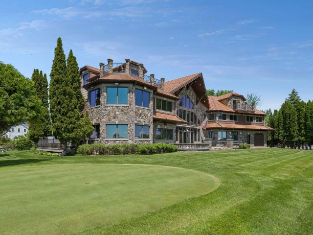 4100 Enchanted Lane