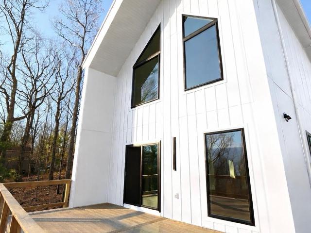4101 Supinlick Ridge Rd, Mount Jackson, VA 22842 | MLS #VASH2013
