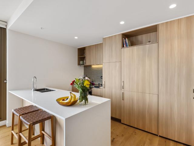 410/20 Wardens Walk, Coburg