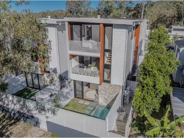 4/10 12 Willow Avenue, Bogangar House for rent Listed by Kate.