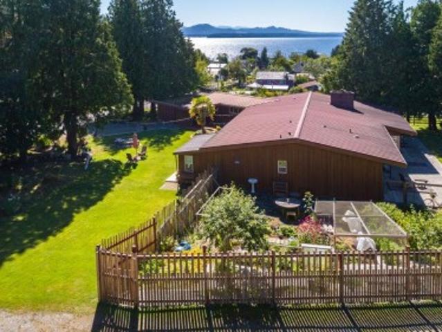 410 17Th Ave, Sointula, BC, V0N 3E0 house for sale | Listing ID 1020 | Royal LePage