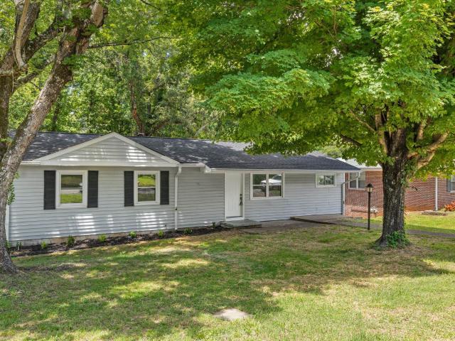 410 Calhoun Dr