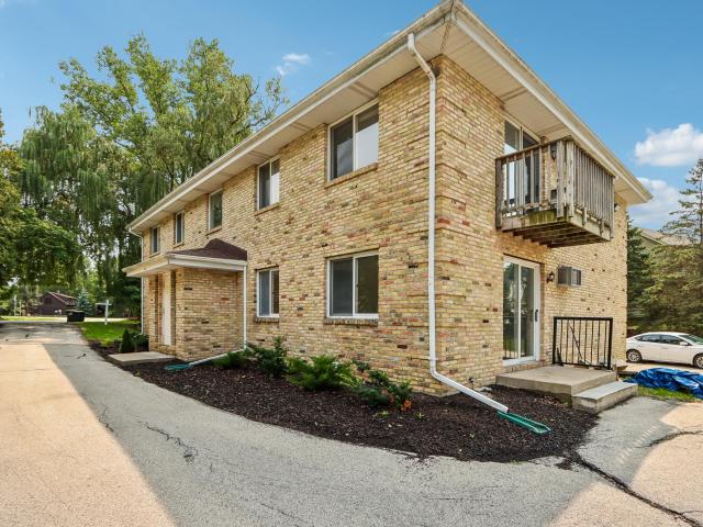 410 Cheviot Chase, Unit 2