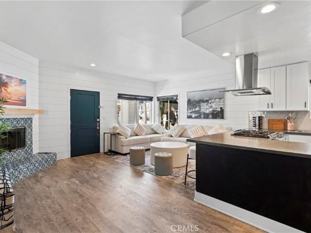 410 Clubhouse