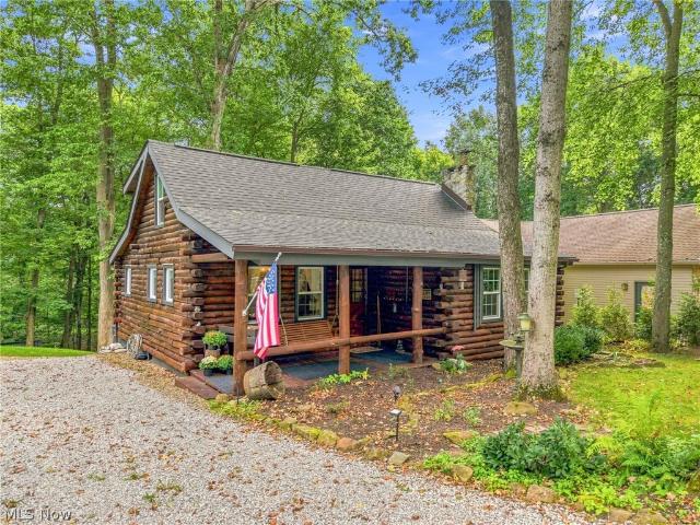 410 Apple Hill Drive N