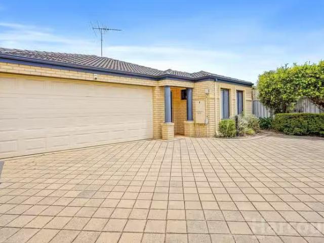 4/10 Davey Street, MANDURAH, WA 6210 House for Rent