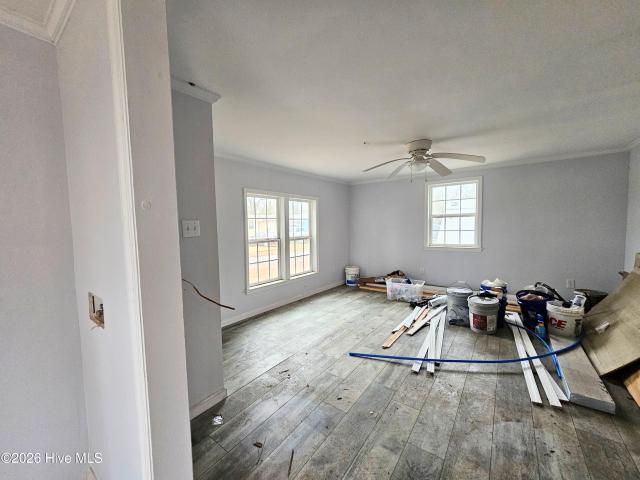 410 Devane Street