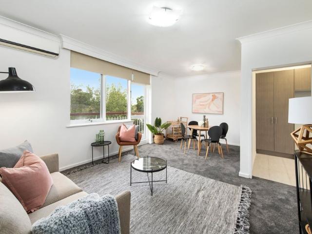 4/10 Duke Street, Kew VIC 3101