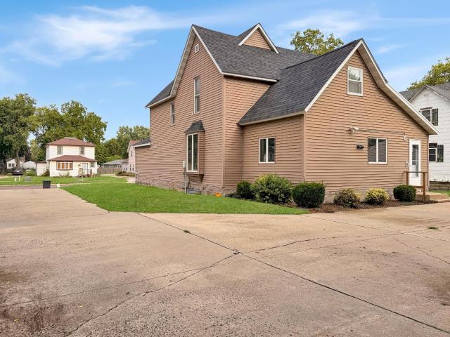 410 N 6th Street