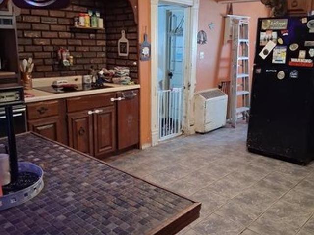 410 Water, Pinckneyville, IL 62274