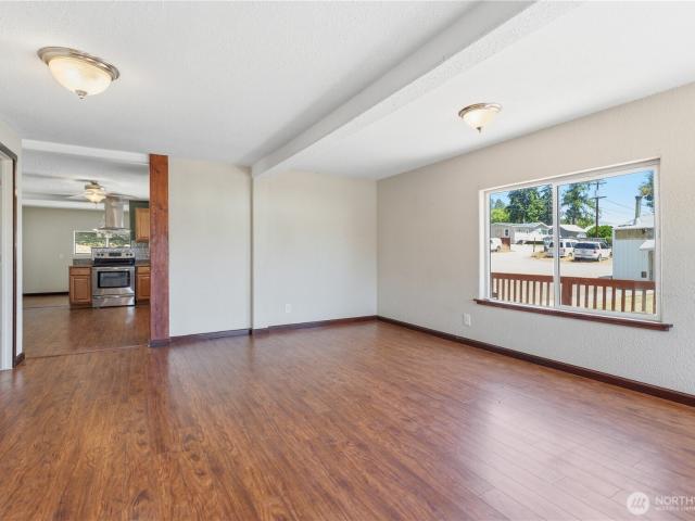 410 W Bartlett Street