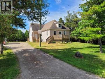 410E Concession Rd. 8 Road East, Kingsville, ON, N0P 2G0 house for sale | Listing ID 26014 | Royal LePage