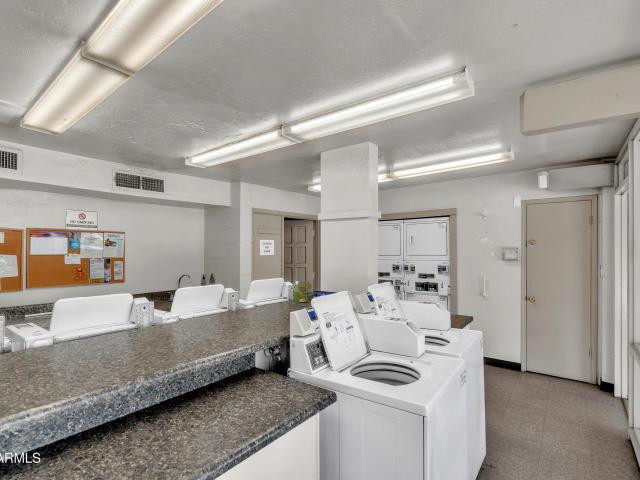 4114 E Calle Redonda, Unit 56, Phoenix, AZ 85018 | MLS #6977
