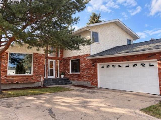 4114 48A Street, Vegreville, AB, T9C 1B3 house for sale | Listing ID E4508 | Royal LePage