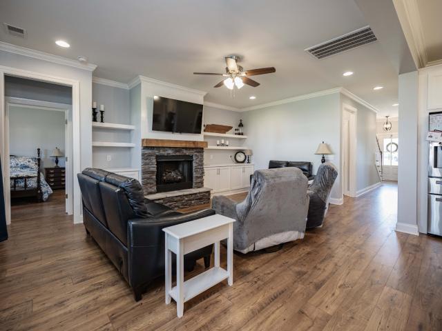 4115 Andes Dr
