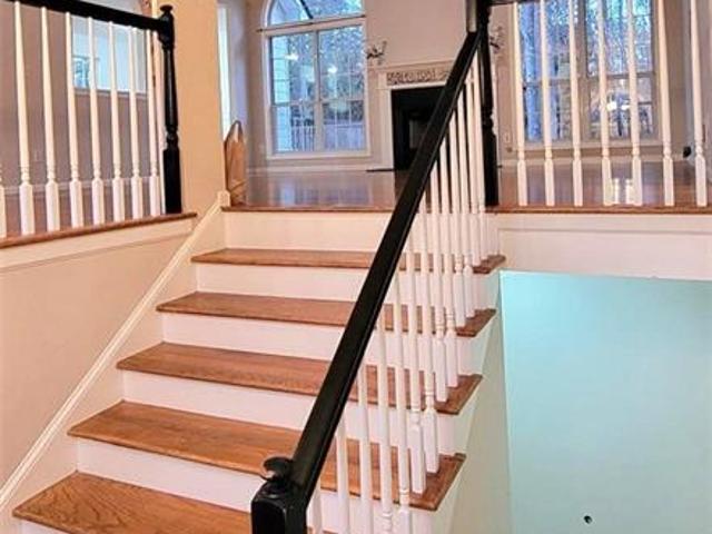 4115 Chelsea Chase