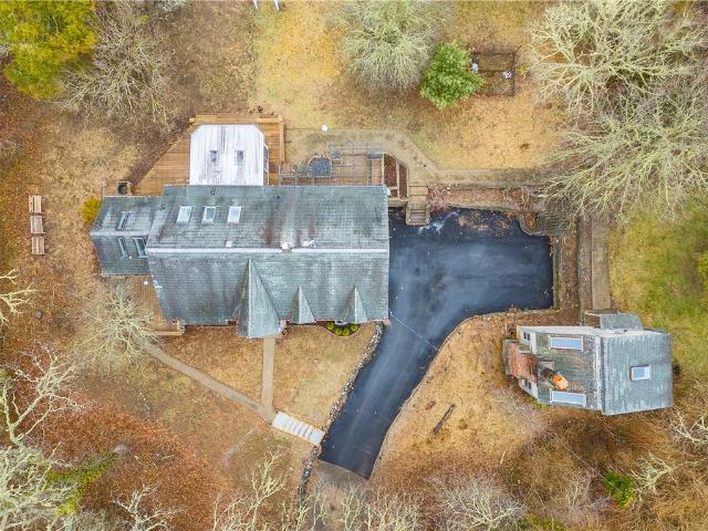 4115 South County Trail