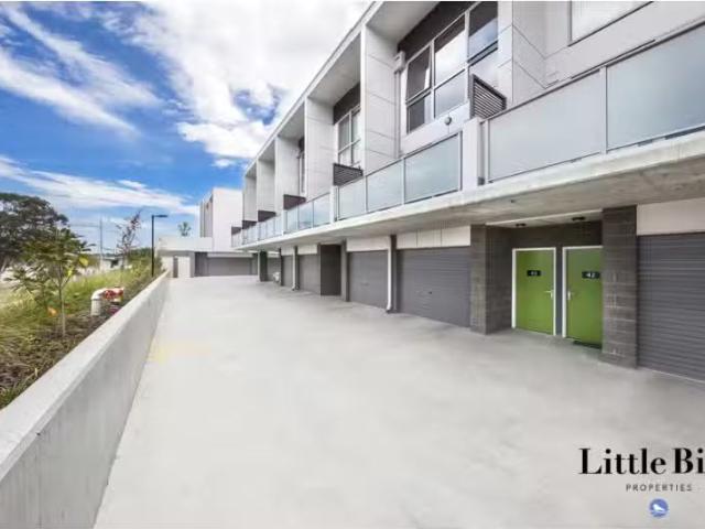41/185 Horse Park Drive, Amaroo Townhouse for rent Listed by.