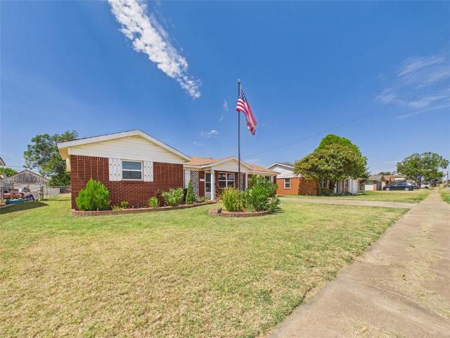 4110 Lenore Drive