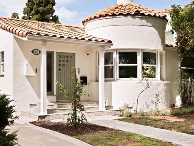 4111 Edgehill Drive