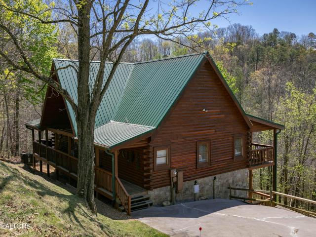 4112 Harvest Moon Rd