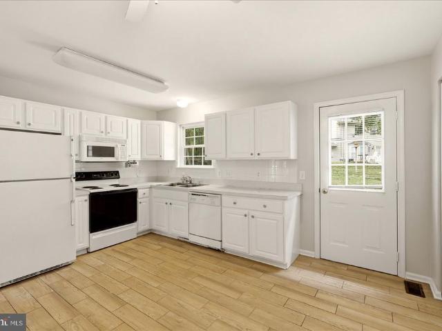 4113 Lancaster Ring Road