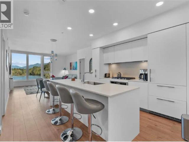 411 1500 SCOTT CRESCENT — 2 Bedroom