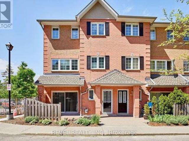 411 1 The Esplanade N, Pickering, ON, L1V 6V2 townhouse for sale | Listing ID E13600 | Royal LePage
