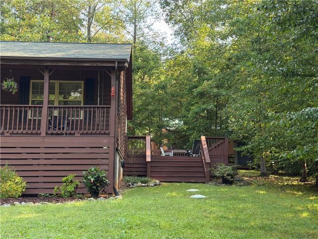 411 Cabin Cove Lane