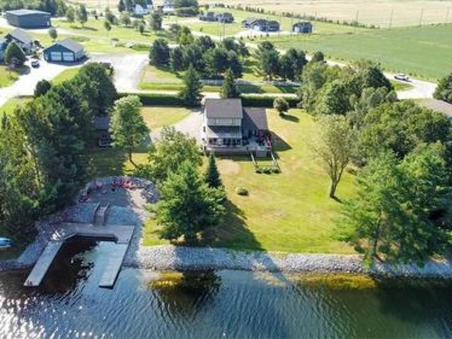 411 Champagne Road, Sturgeon Falls, ON, P2B 2L9 house for sale | Listing ID 40849 | Royal LePage