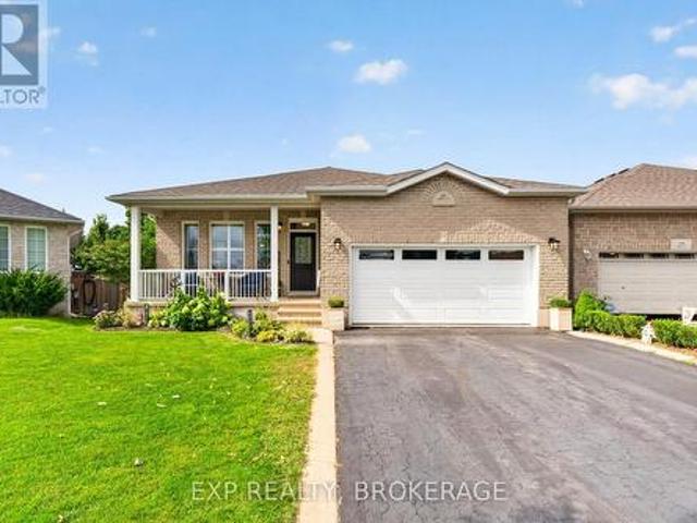 411 Abbot Street, Kingston City Northwest, ON, K7P 3J4 house for sale | Listing ID X13778 | Royal LePage