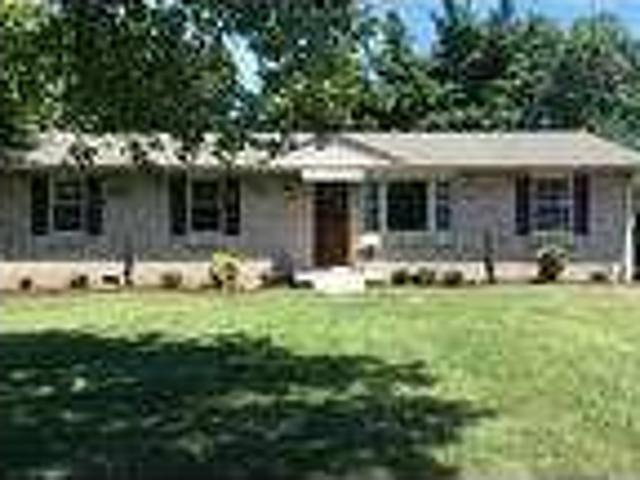 411 Alexander Blvd, Spring Hill, Tn 37174 3 Beds 2 Baths 1,400