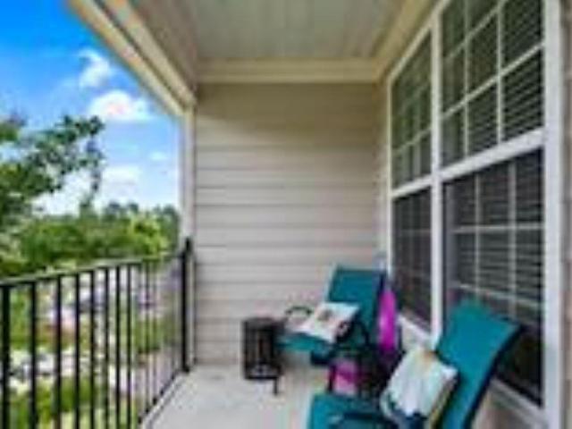 411 Gallery Drive Unit 203