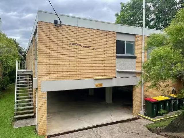 4/11 Greenlaw Street, Indooroopilly, QLD 4068
