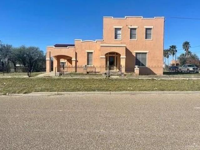 411 E North St, Hebbronville, TX 78361 | MLS #489032