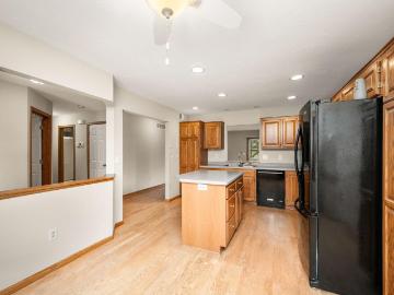 411 Independence St, New Prague, MN 56071 | MLS #7096