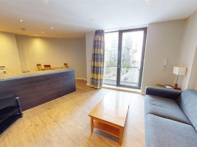 411 Icon, 64 Shudehill, Manchester M4, 1 bed flat to rent, £1,150 pcm | PrimeLocation