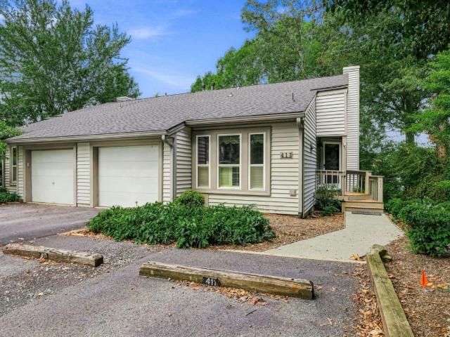 411 Oak Point Road