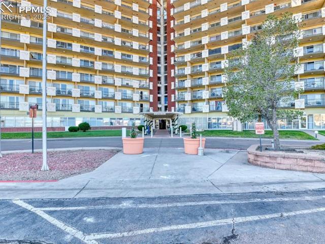 411 Lakewood Cir, Unit B1016, Colorado Springs, CO 80910 | MLS #1854
