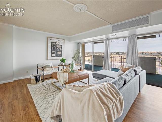 411 Lakewood Circle