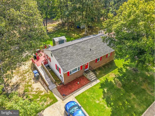 411 Linden Lane