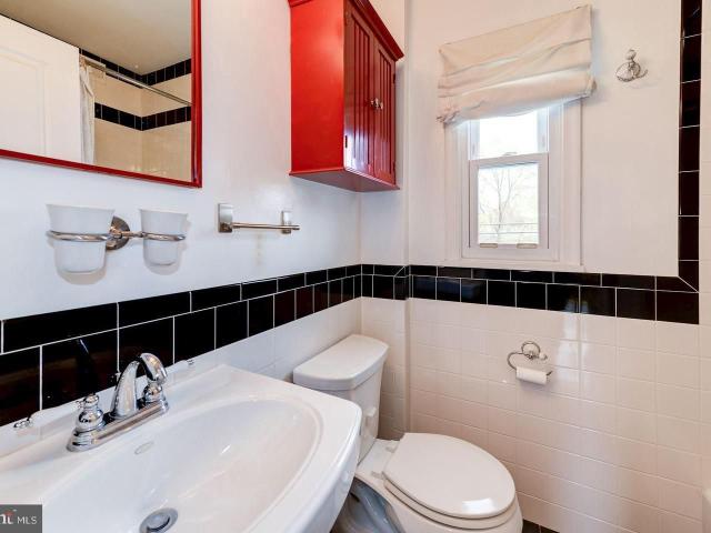 411 Mount Vernon Avenue, Alexandria, US, VA